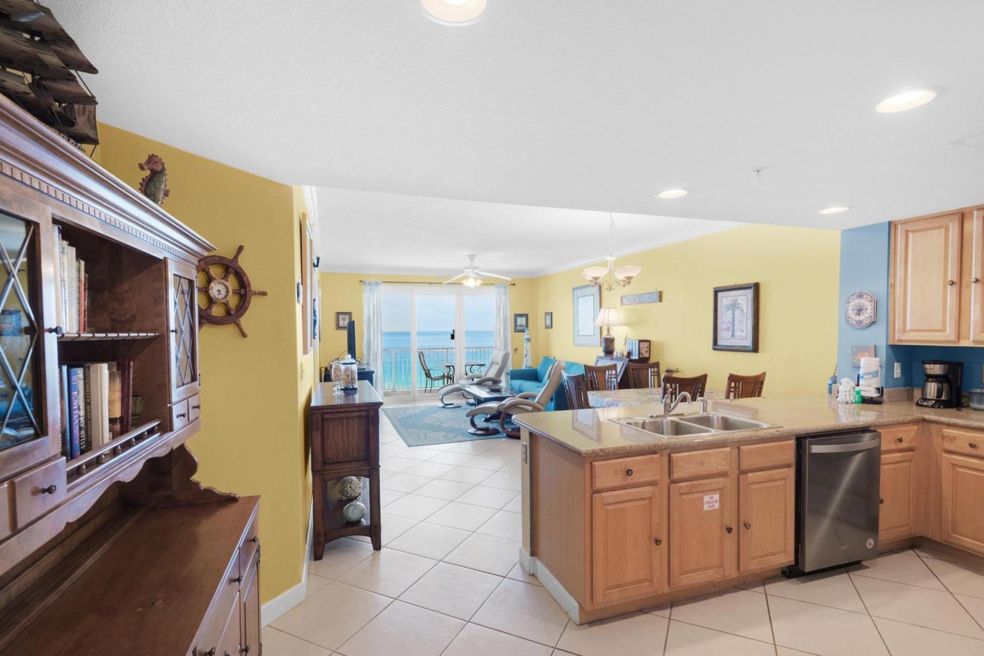 Apartment Grandview East 1004 *